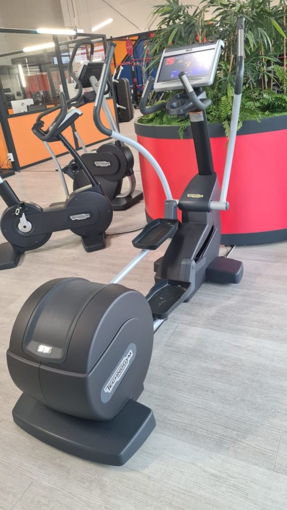 elliptique technogym