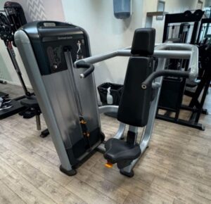 shoulder press precor